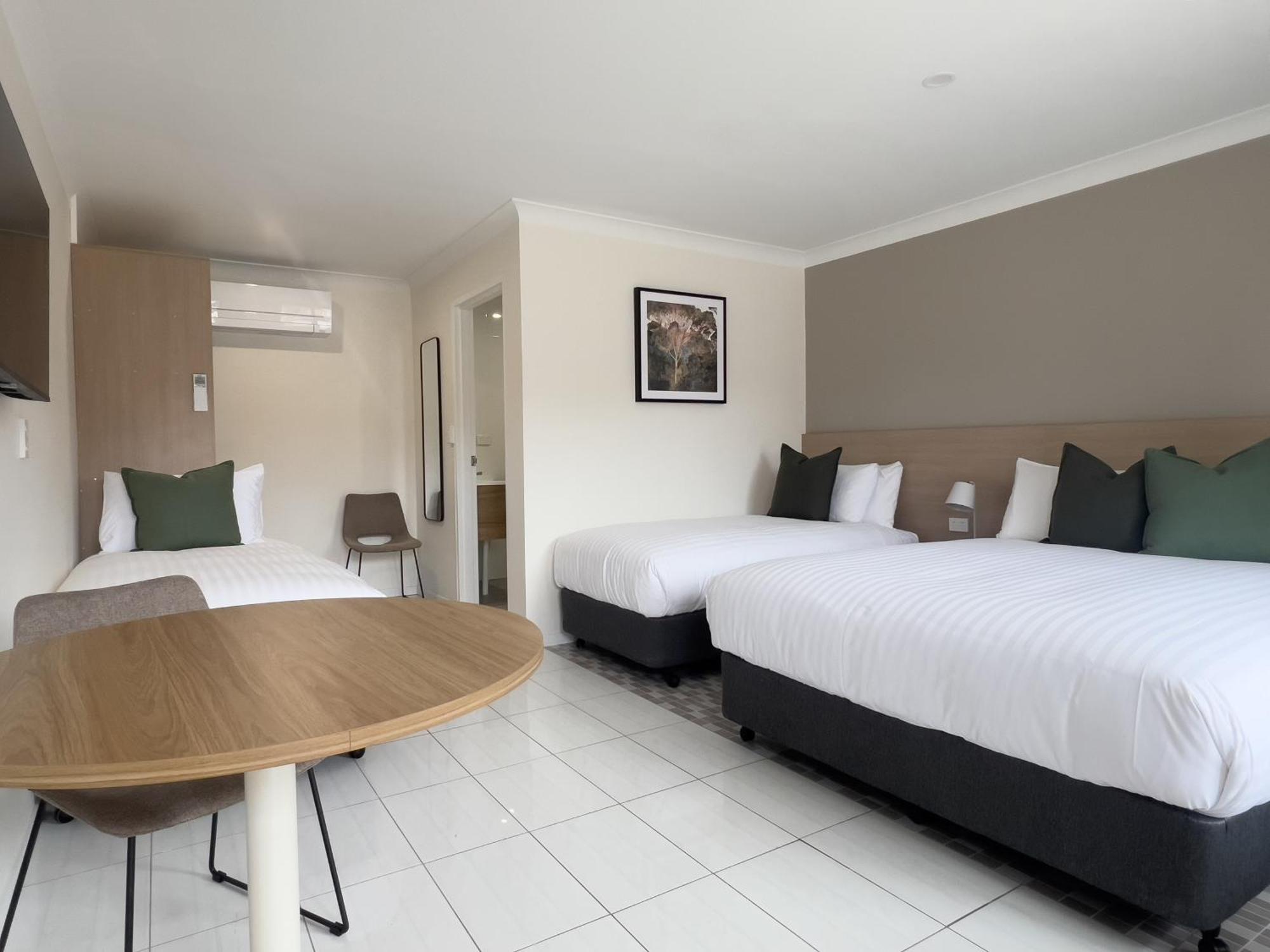 The Phoenix Artesian Spa Resort And Accommodation Moree Exterior foto